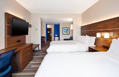 Warrenton Hotel | Holiday Inn Express Hotel & Suites Warrenton by IHG
