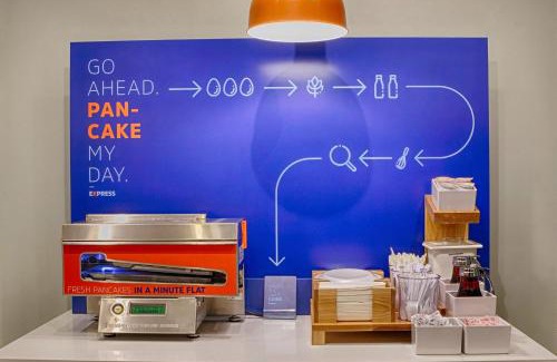 Athens Hotel | Holiday Inn Express Hotel and Suites Athens by IHG