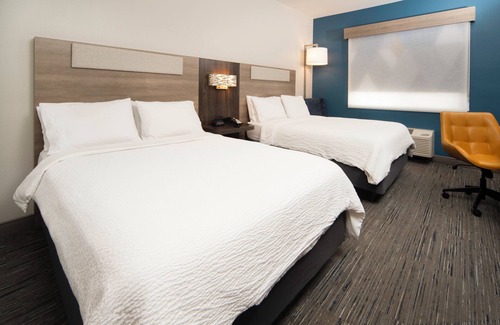 Canyon Hotel | Holiday Inn Express Hotel & Suites Canyon by IHG
