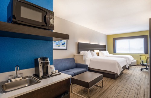 Voth Hotel | Holiday Inn Express Hotel & Suites BEAUMONT NW by IHG