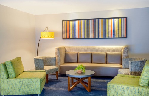 Voth Hotel | Holiday Inn Express Hotel & Suites BEAUMONT NW by IHG