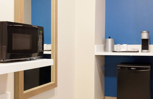 Bellevue Hotel | Holiday Inn Express Hotel & Suites Cincinnati Se Newport by IHG