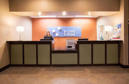 Lexington Hotel | Holiday Inn Express Hotel & Suites Lexington by IHG
