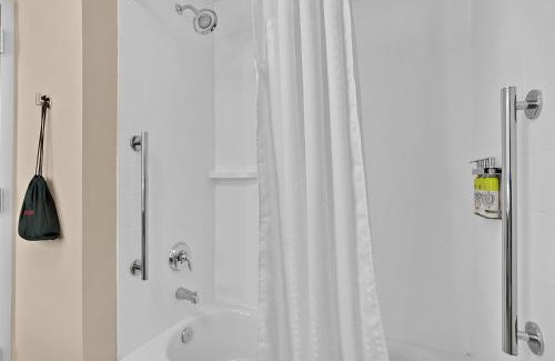 Southside Hotel | Holiday Inn Express - Jacksonville South Bartram Prk by IHG