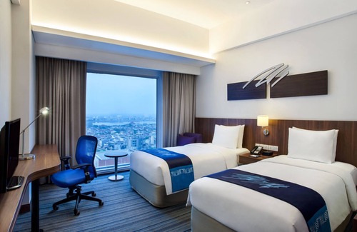 Muarakarang Hotel | Holiday Inn Express Jakarta Pluit Citygate by IHG