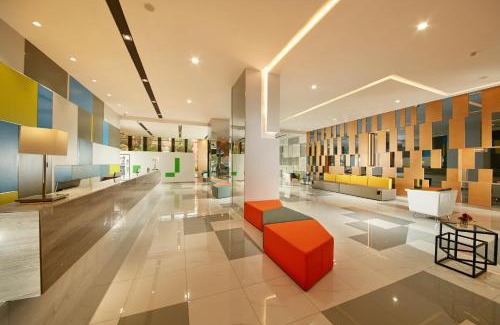 Shizhong District Hotel | Holiday Inn Express Leshan City Square by IHG High Speed Rail and Leshan Giant Buddha