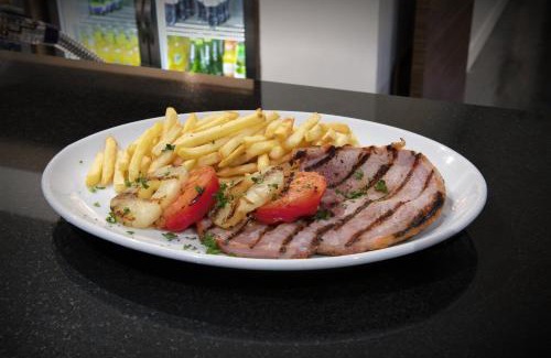 George Green Hotel | Holiday Inn Express London Heathrow T5 by IHG