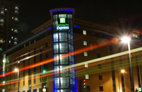 Stratford and New Town Hotel | Holiday Inn Express London Stratford by IHG