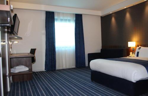 Stratford and New Town Hotel | Holiday Inn Express London Stratford by IHG