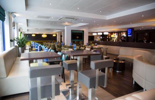 Stratford and New Town Hotel | Holiday Inn Express London Stratford by IHG