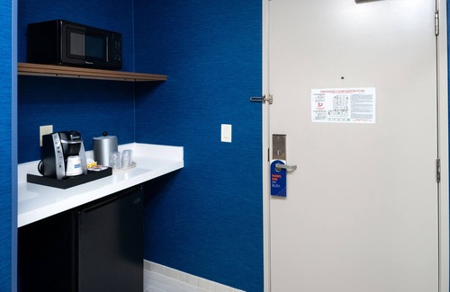 Westlake Hotel | Holiday Inn Express Los Angeles Downtown West by IHG