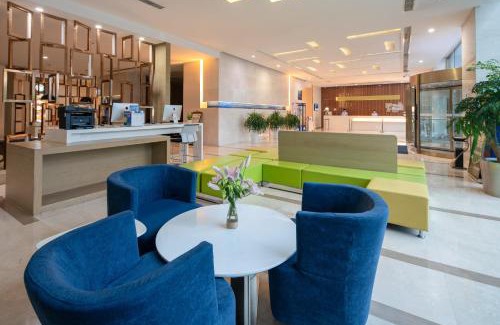 Luolong Hotel | Holiday Inn Express Luoyang City Center by IHG
