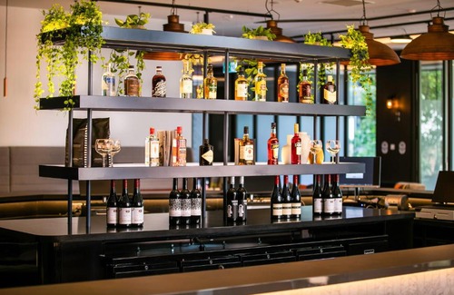 Melbourne Central Business District Hotel | Holiday Inn Express Melbourne Little Collins by IHG