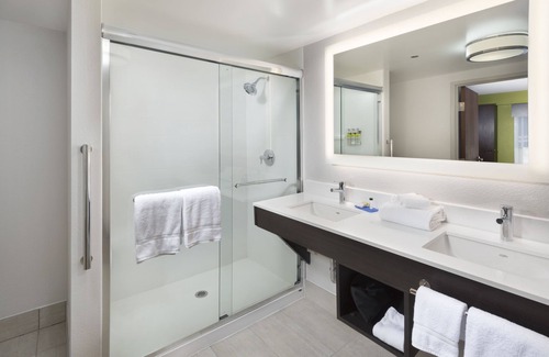 Middlesboro Hotel | Holiday Inn Express Middlesboro by IHG