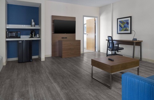 Little River Hotel | Holiday Inn Express N.Myrtle Beach- Little River by IHG