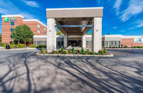 Naperville Hotel | Holiday Inn Express Naperville by IHG