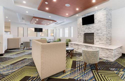 Naperville Hotel | Holiday Inn Express Naperville by IHG