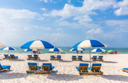Orange Beach Resort | Holiday Inn Express Orange Beach - On The Beach by IHG