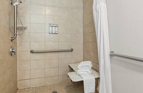 Princeton Hotel | Holiday Inn Express Princeton by IHG