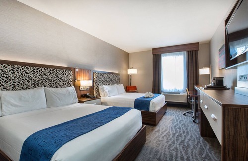 Staumbaugh Heller Hotel | Holiday Inn Express Redwood City-Central by IHG
