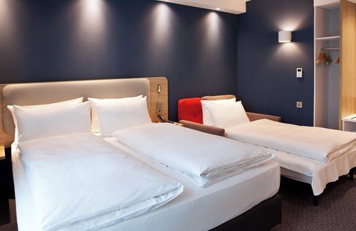 Mitte Hotel | Holiday Inn Express Saarbrucken by IHG