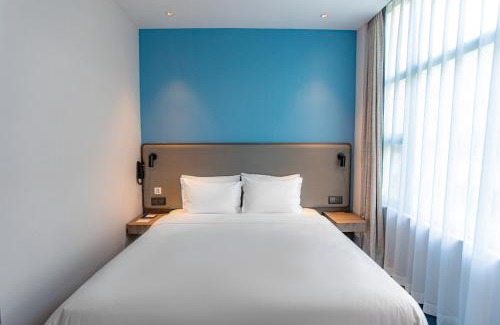 Longhu Qu Hotel | Holiday Inn Express Shantou City Center by IHG