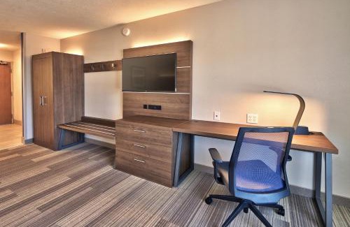 Polvadera Hotel | Holiday Inn Express Socorro by IHG