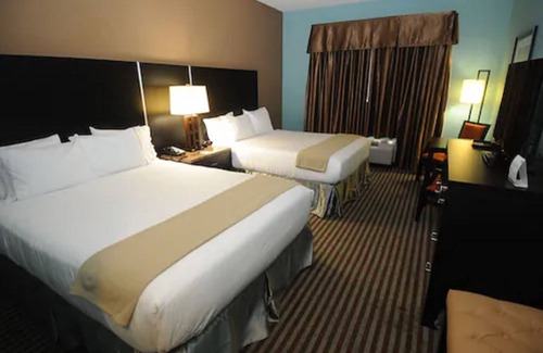 Somerset Hotel | Holiday Inn Express Somerset by IHG