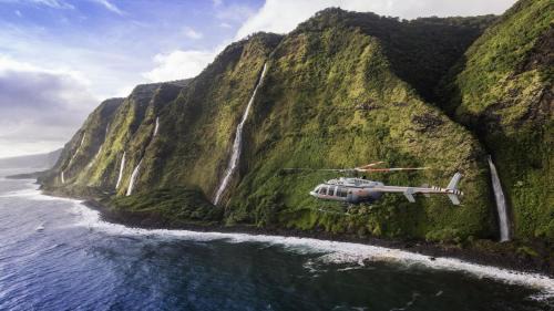 Historic Kailua Village Resort | Holiday Inn Express & Suites Kailua-Kona by IHG