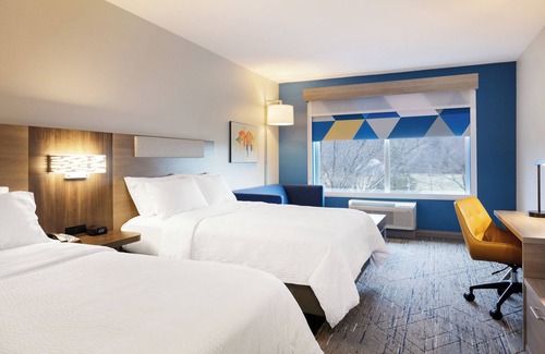 Cushing Hotel | Holiday Inn Express & Suites Cushing by IHG