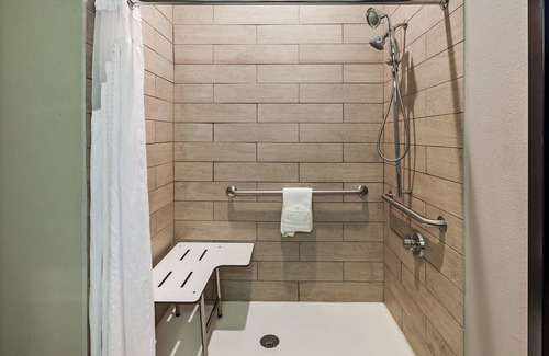 Perryton Hotel | Holiday Inn Express & Suites Perryton by IHG