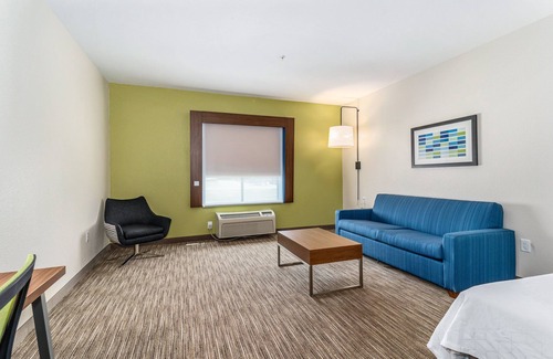 Van Buren Hotel | Holiday Inn Express Suites Van Buren-Ft Smith Area by IHG