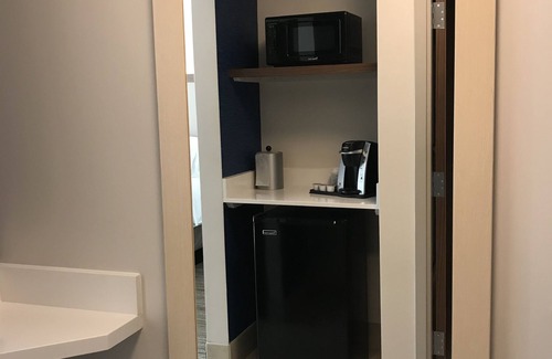 Phoenix Hotel | Holiday Inn Express & Suites Phoenix - Airport North by IHG