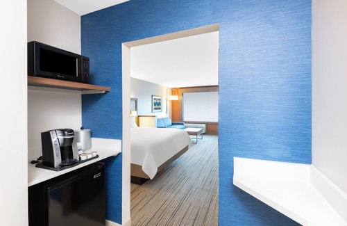 Phoenix Hotel | Holiday Inn Express & Suites Phoenix - Airport North by IHG