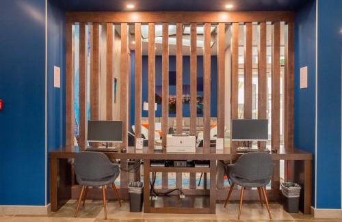 Tijuana Hotel | Holiday Inn Express & Suites - Tijuana Otay by IHG