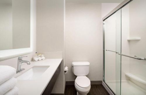 Parole Hotel | Holiday Inn Express & Suites Annapolis by IHG