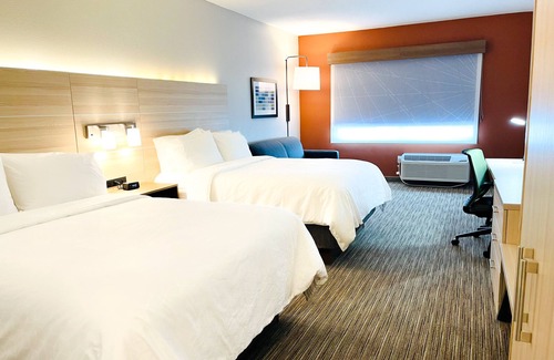 Blythe Hotel | Holiday Inn Express & Suites Blythe by IHG