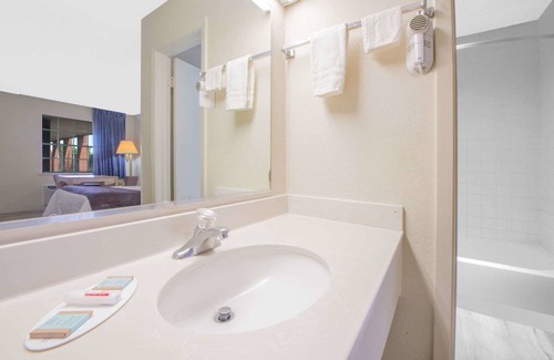 Borger Hotel | Holiday Inn Express & Suites Borger by IHG