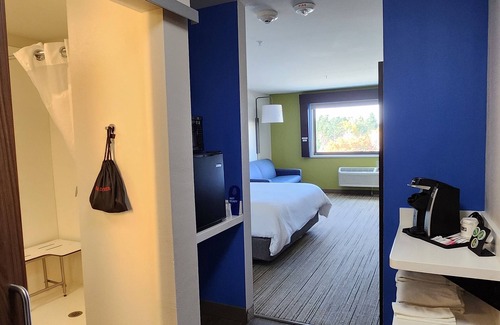 Camas Hotel | Holiday Inn Express & Suites Camas - Vancouver by IHG