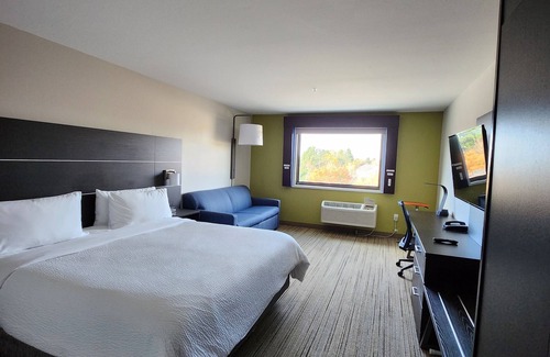 Camas Hotel | Holiday Inn Express & Suites Camas - Vancouver by IHG