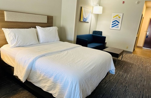 Borderland Hotel | Holiday Inn Express & Suites El Paso West by IHG