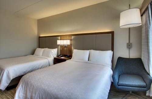 Findlay Hotel | Holiday Inn Express & Suites Findlay North by IHG
