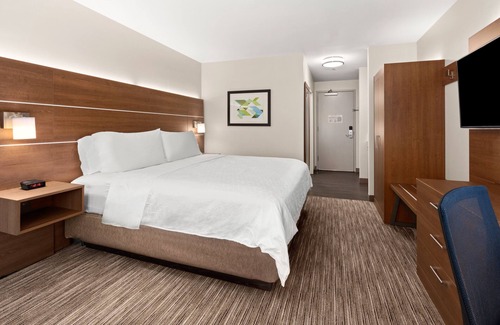 Sumner Hotel | Holiday Inn Express Suites Sumner by IHG