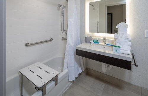 Sunnyvale West Hotel | Holiday Inn Express - Sunnyvale - Silicon Valley by IHG