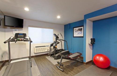 Temecula Hotel | Holiday Inn Express Temecula by IHG
