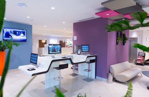 Toulon Hotel | Holiday Inn Express Toulon - Est by IHG