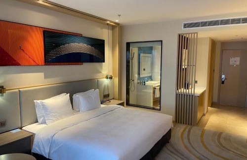 Ulanqab Hotel | Holiday Inn Express Ulanqab Jining by IHG