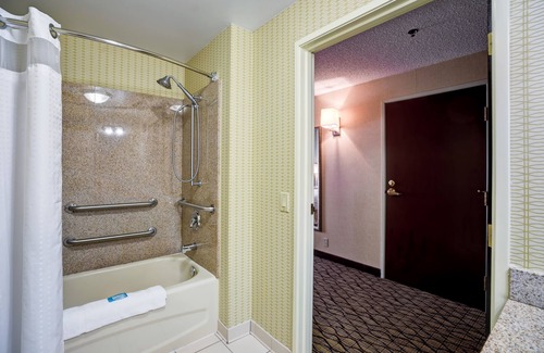 Christiansburg Hotel | Holiday Inn Express Hotel & Suites Christiansburg by IHG