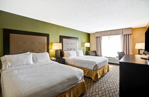 Christiansburg Hotel | Holiday Inn Express Hotel & Suites Christiansburg by IHG
