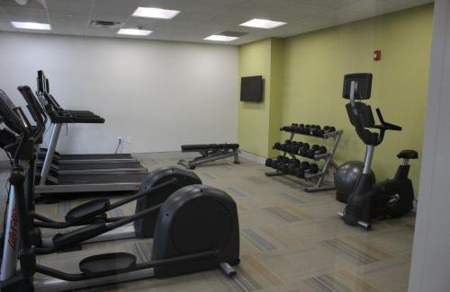 Milledgeville Hotel | Holiday Inn Express & Suites - Milledgeville by IHG
